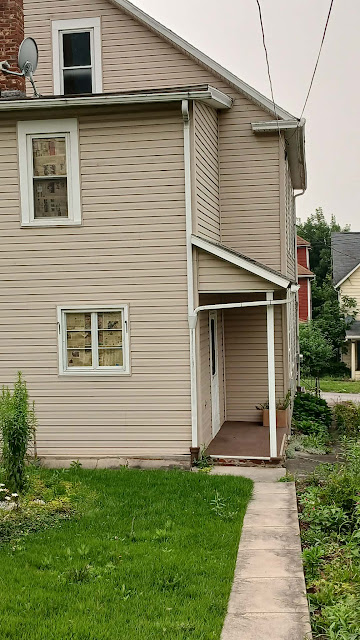 648 Linden Ave — photo 3
