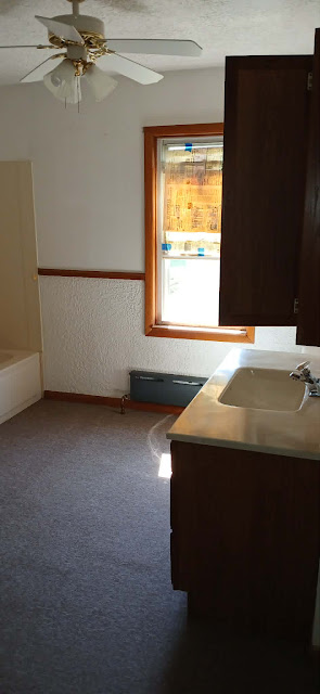 648 Linden Ave — photo 17