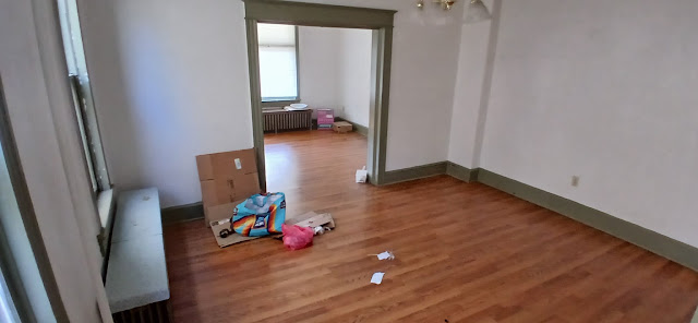 650 Linden Ave — photo 2