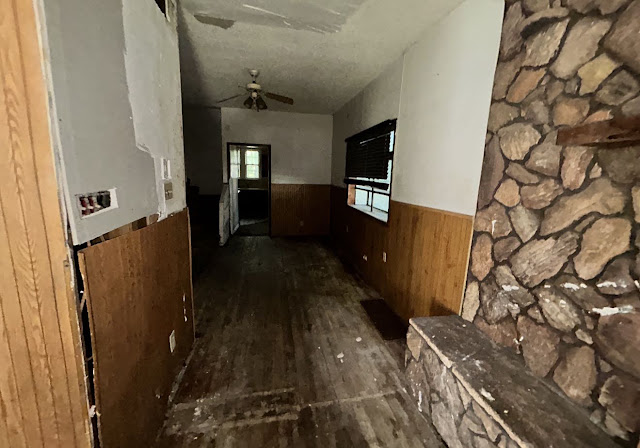 989 W Packard St — photo 4