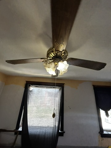 3520 Paris Ave: photo 34