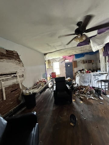 3520 Paris Ave: photo 4