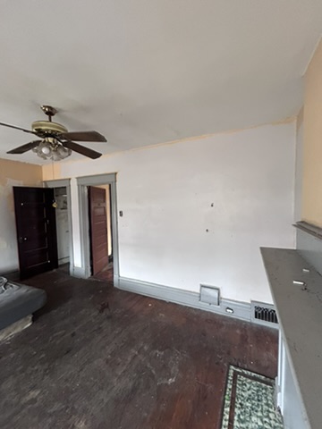 3520 Paris Ave: photo 8