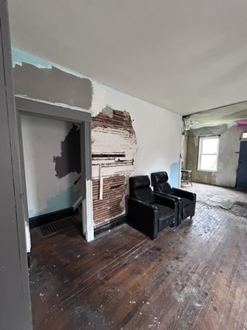 3520 Paris Ave: photo 57