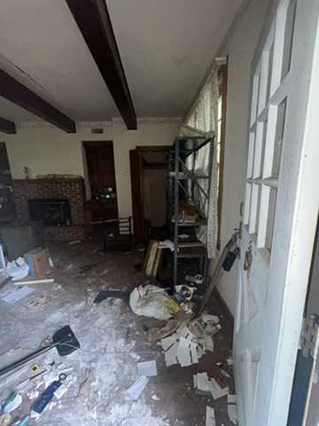 212 E 21st St — photo 28