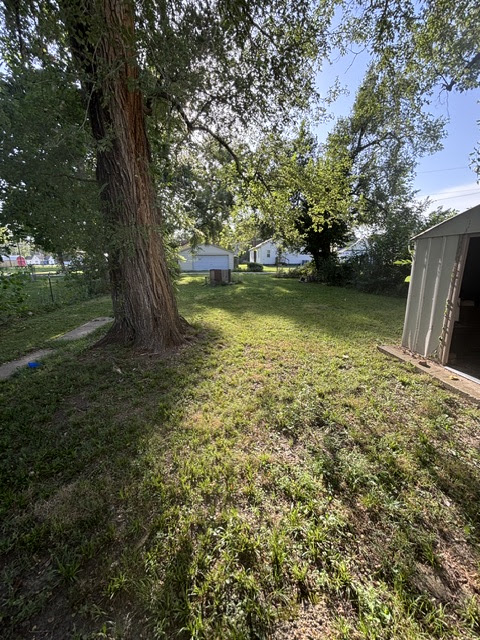 514 N Walnut St — photo 2