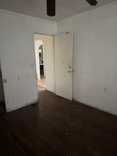 5050 Hallows Ave E — photo 17