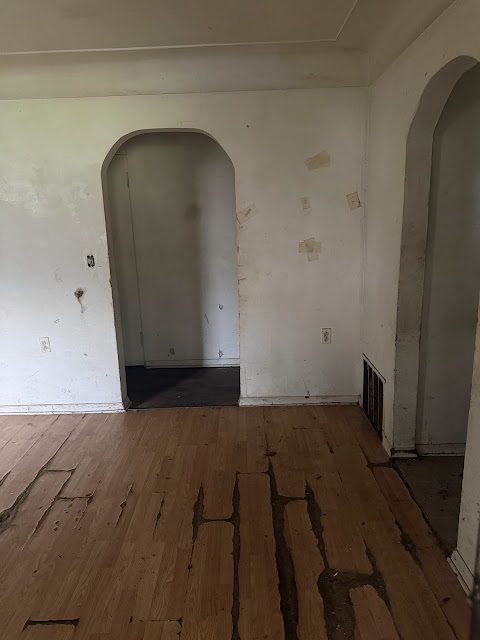 5050 Hallows Ave E — photo 4