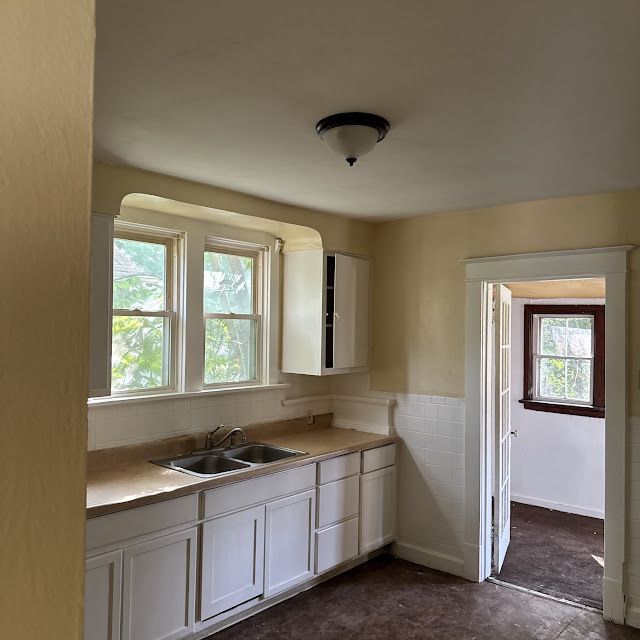 5349 Janet Ave — photo 9