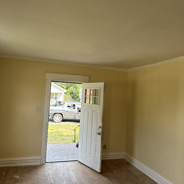 5349 Janet Ave — photo 4