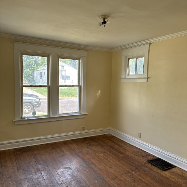 5349 Janet Ave — photo 10