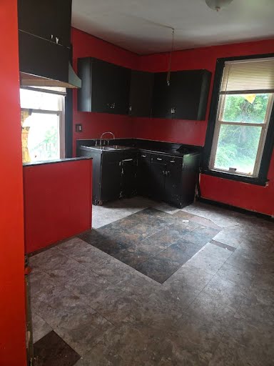 1279 Purcell Ave — photo 10