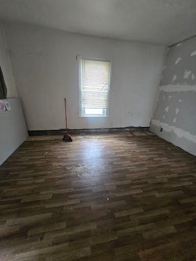 1279 Purcell Ave — photo 12