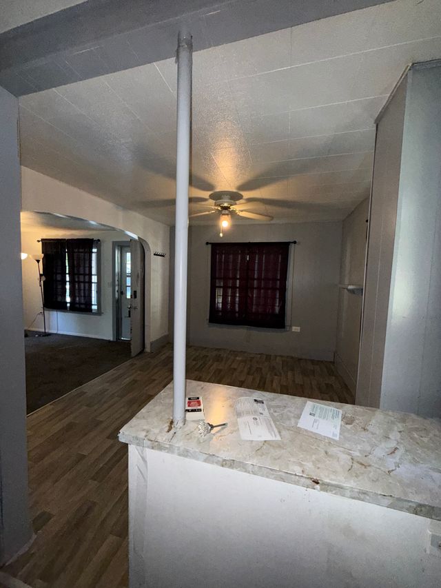 2217 Maryland Ave — photo 10