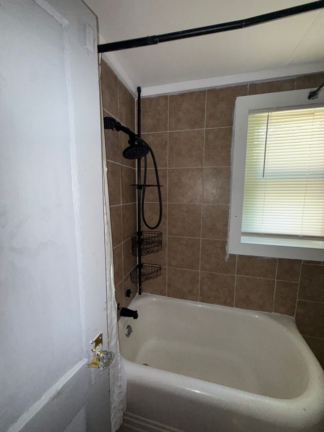 2217 Maryland Ave — photo 33