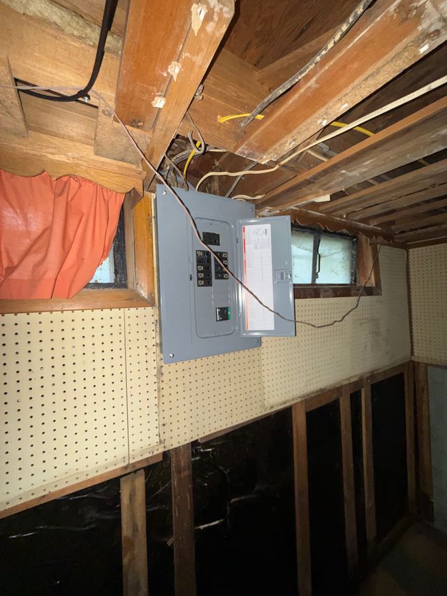3909 Seneca St — photo 23