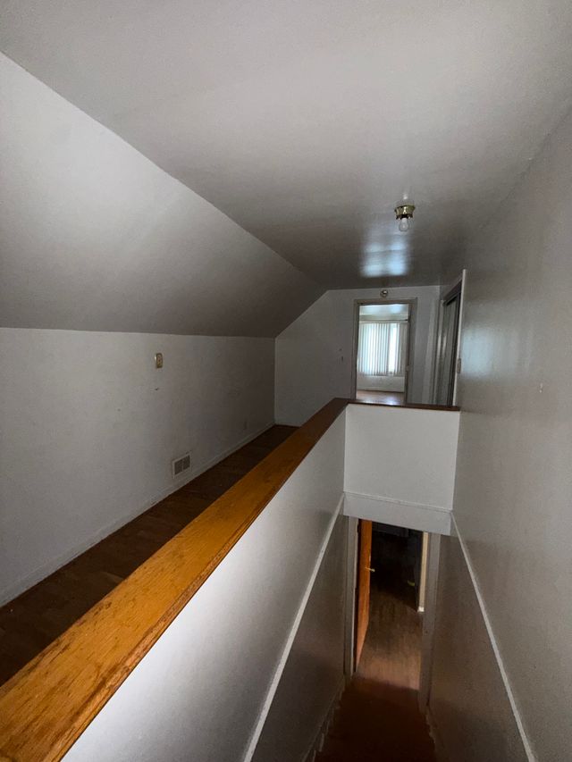 3909 Seneca St — photo 31