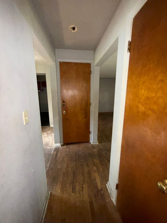 3909 Seneca St — photo 4