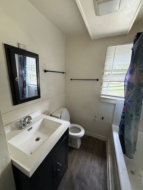 1263 W Green St — photo 12