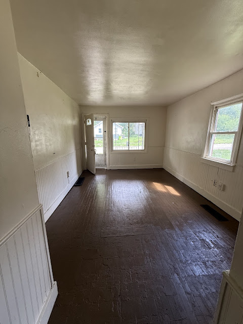 1263 W Green St — photo 5