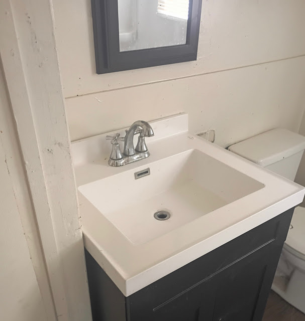 1263 W Green St — photo 11