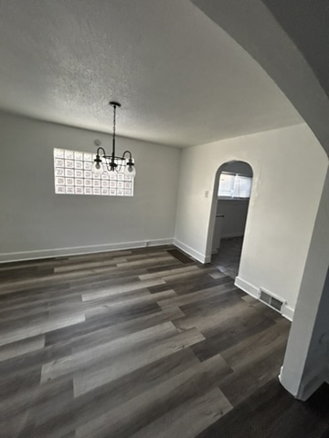 2143 69th St: photo 32