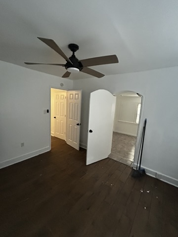 2143 69th St: photo 18