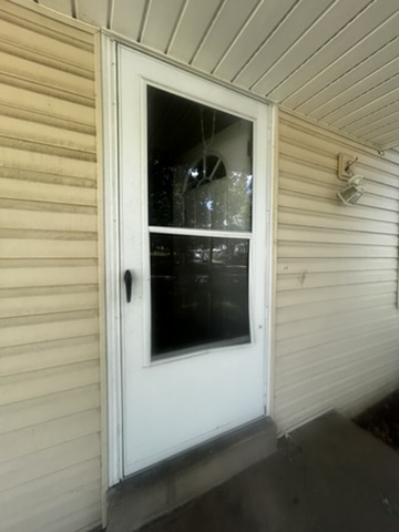 1920 Prior Dr: photo 6