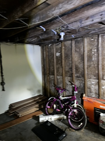 1920 Prior Dr: photo 44