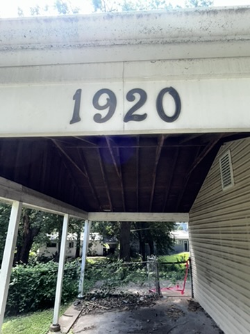 1920 Prior Dr: photo 5