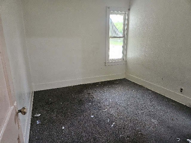 605 E Stewart Ave — photo 11