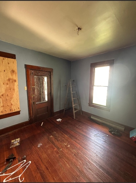 437 W Pierce St — photo 9