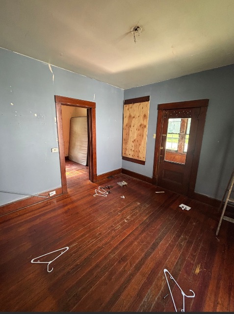 437 W Pierce St — photo 36