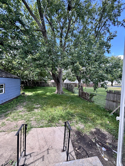 1527 N Oakland Ave — photo 3