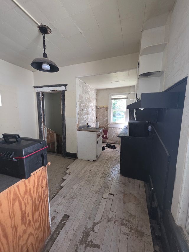 1755 N Monroe St: photo 73