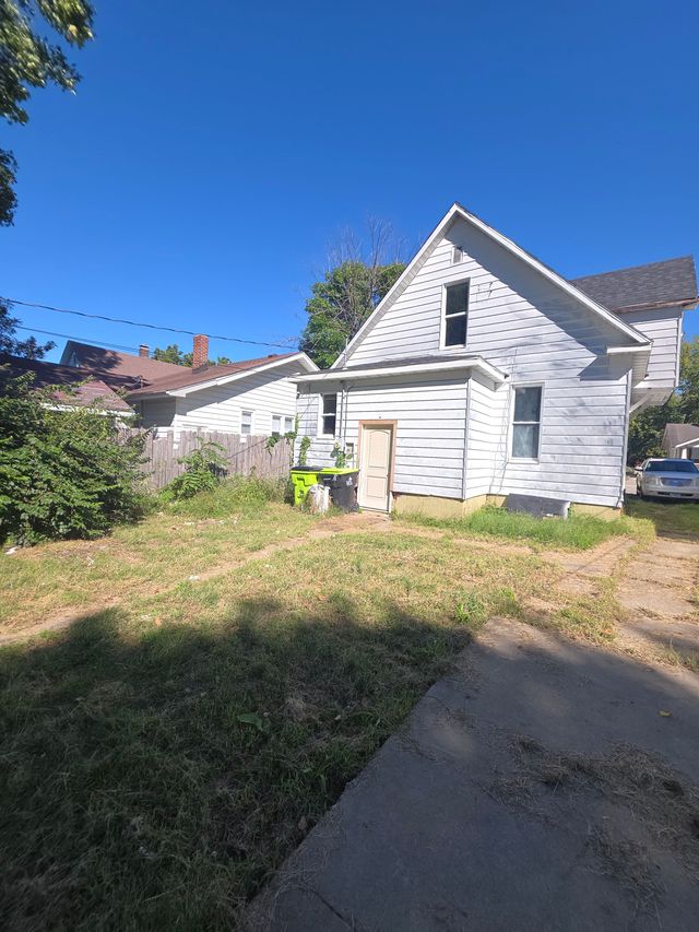 1755 N Monroe St: photo 83
