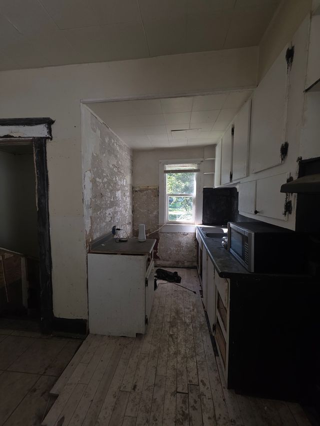 1755 N Monroe St: photo 10