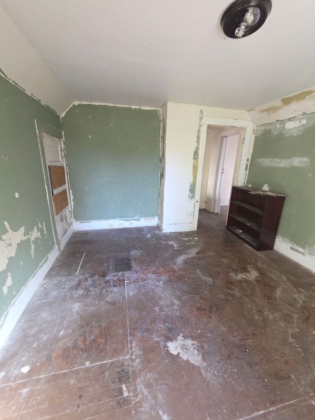 1755 N Monroe St: photo 78