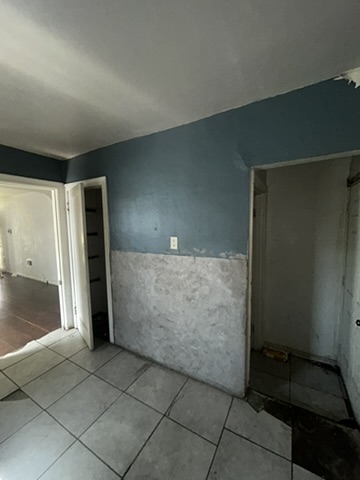 819 Elias Ave — photo 27