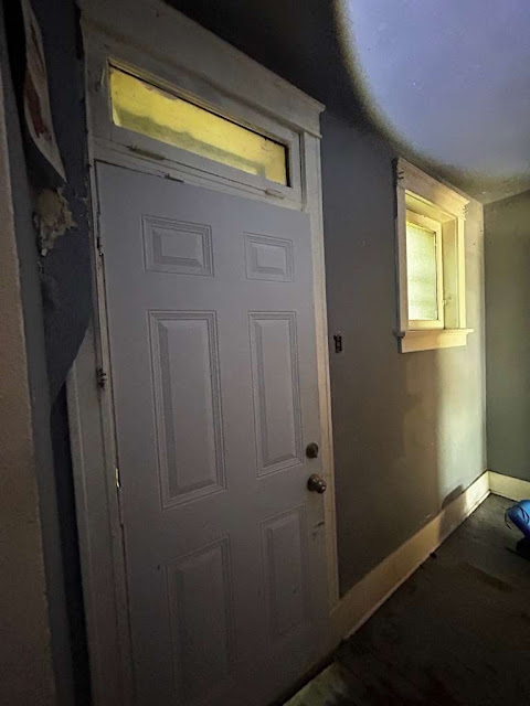 1027 Garth Ave — photo 38