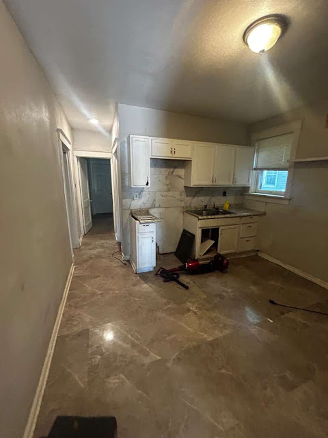 1027 Garth Ave — photo 8