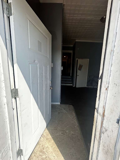 1027 Garth Ave — photo 54