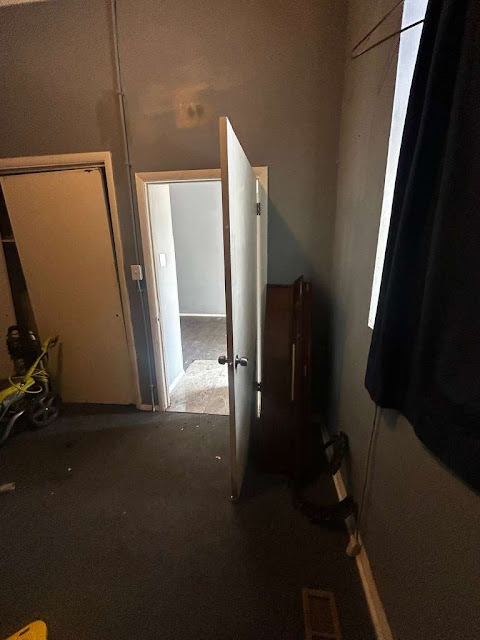 1027 Garth Ave — photo 50