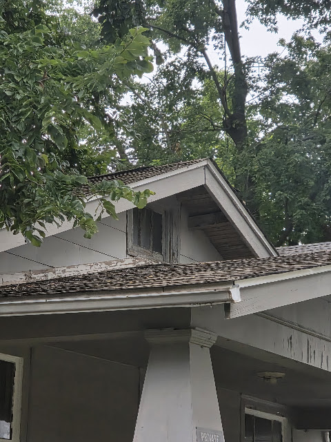 712 W Waggoner St — photo 59