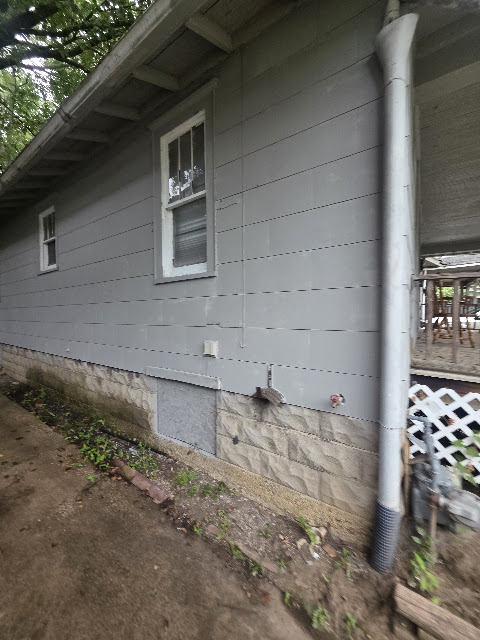 712 W Waggoner St — photo 63