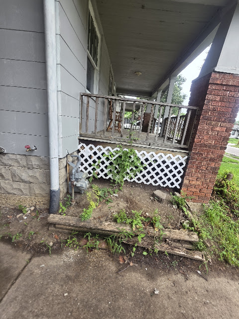 712 W Waggoner St — photo 60