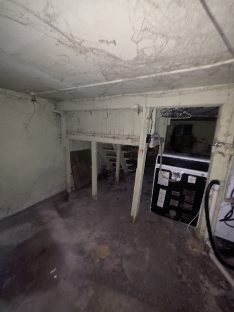 712 W Waggoner St — photo 43