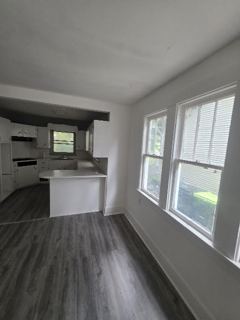 712 W Waggoner St — photo 9