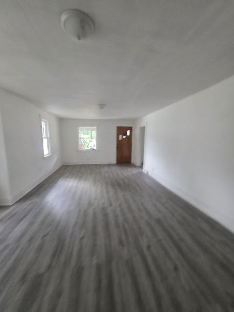 712 W Waggoner St — photo 10
