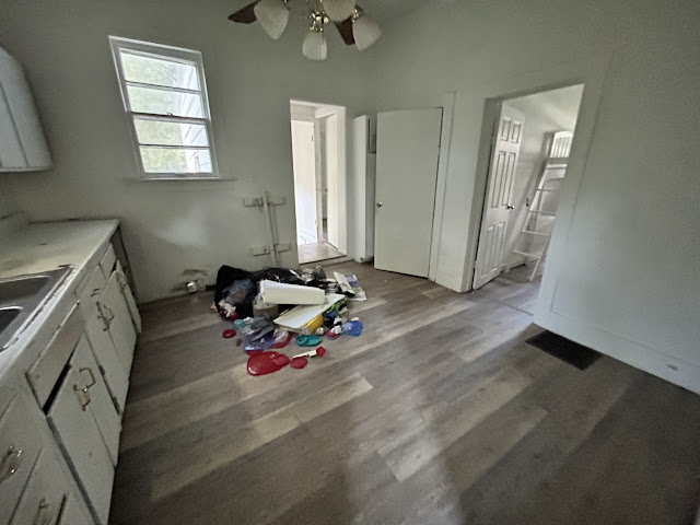 909 S Maffit St — photo 8